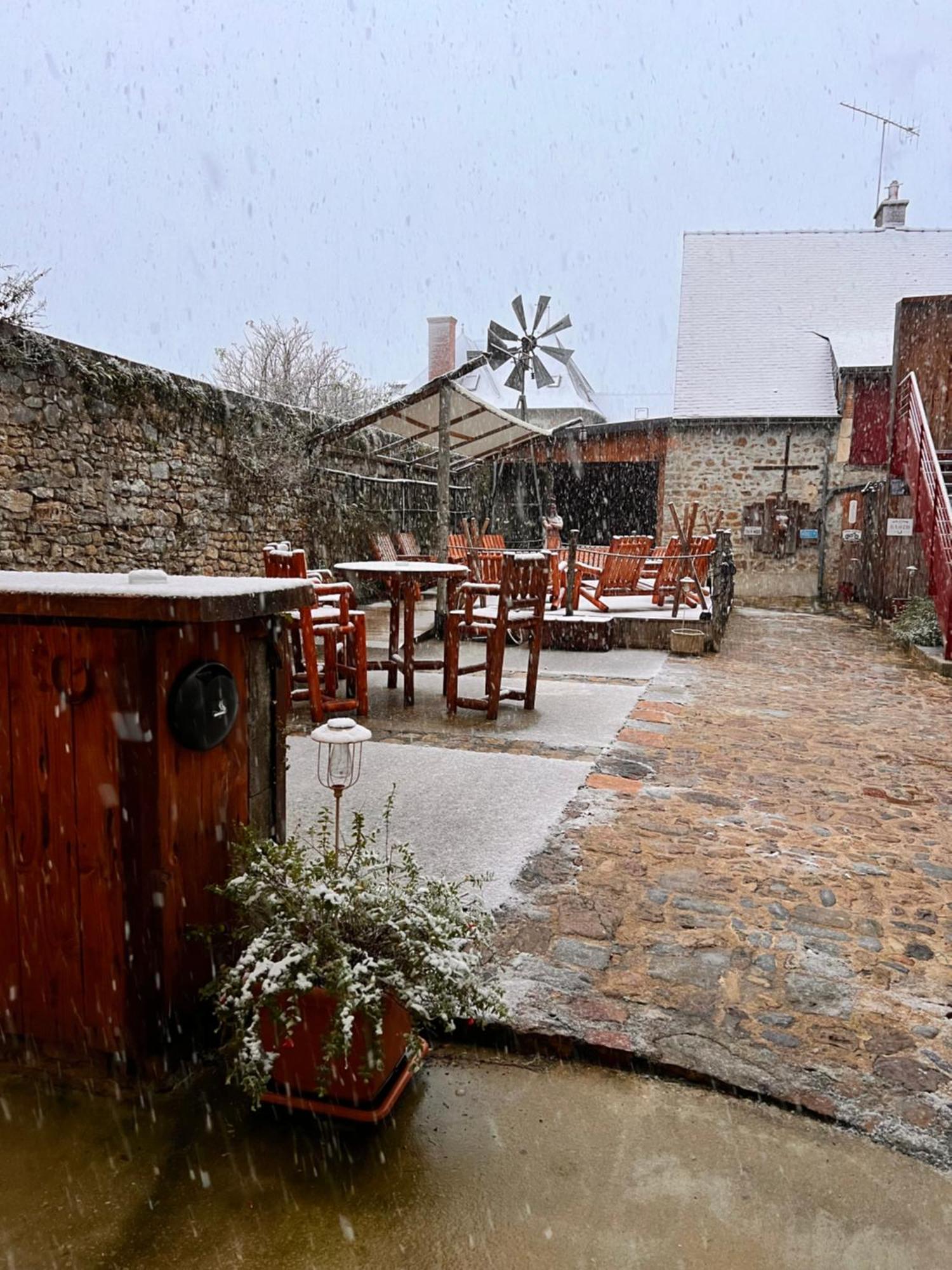 Hotel Le Ranch 브륄롱 외부 사진